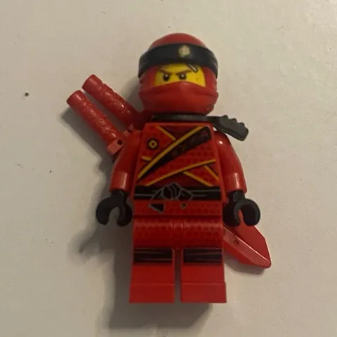 LEGO Red Ninja Minifigure w/ Helmet, Armor, 2 Swords & Backpack Accessories