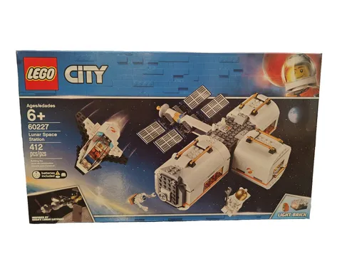 LEGO City 60227 - Lunar Space Station - Brand New Sealed - Free Shipping