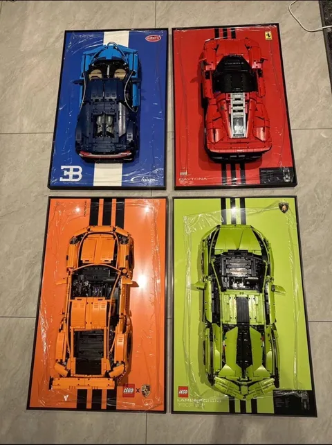 LEGO Stand/Wall Mount Display for Porsche 42056