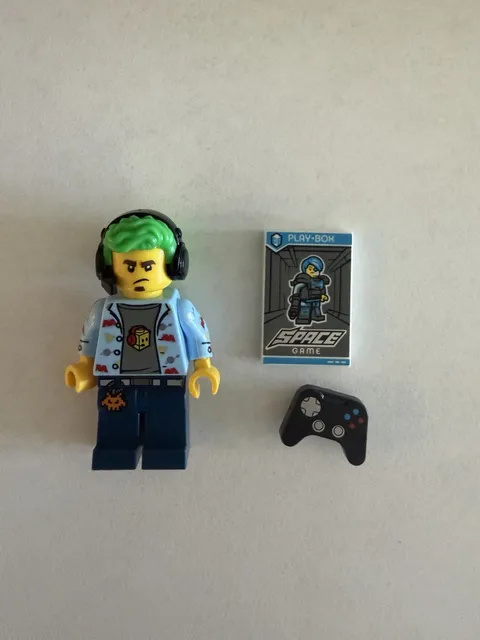 LEGO Minifigure Series 19 Video Game Champion (complete), CMF Series 71025