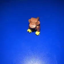 LEGO Vintage Monkey Minifigure Brown With Yellow Hands - 2550c01