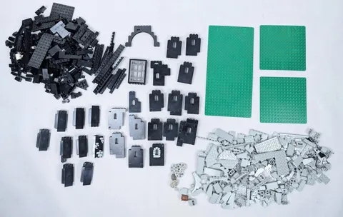 Vintage 80's Lego Black Knights Castle Mixed  Lot Bricks ,Arches 6085 Incomplete
