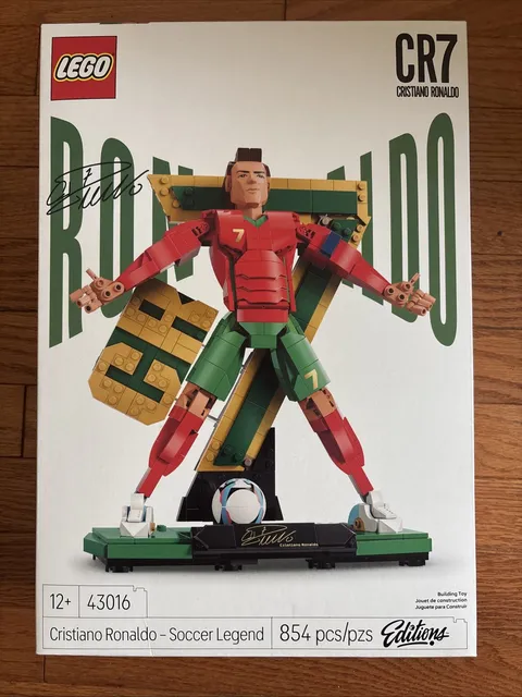 LEGO #43016 Cristiano Ronaldo Soccer Legend CR7 854pcs Brand New Factory Sealed
