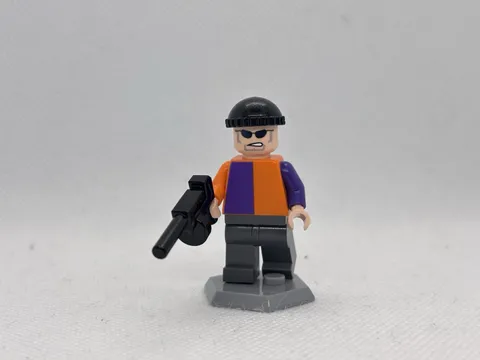 Lego Two-Face Henchman (Purple/Orange) 2006 Custom (UV Printed BAT06) Minifigure