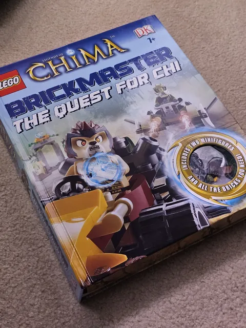 LEGO Legends of Chima Brickmaster Quest for Chi Book, Pieces & 2 Minifigures