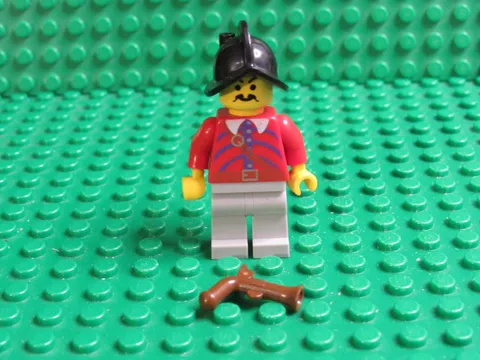 LEGO Classic Pirates I Minifigure Imperial Armada Red pi010 pistol hat AM18