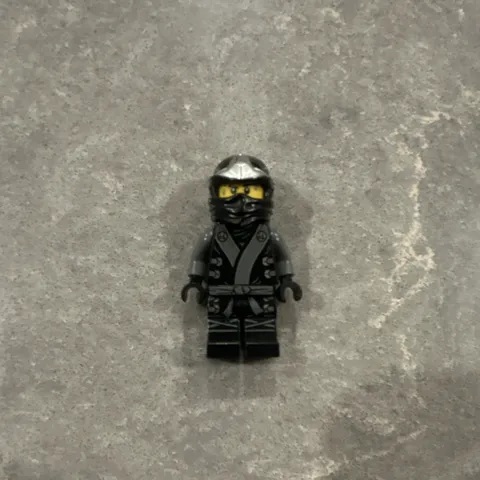 LEGO Ninjago 2013 Cole (njo0080) The Final Battle kimono