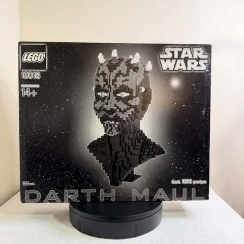 LEGO 10018 Star Wars Ultimate Collector Series Darth Maul (New Sealed In Box)