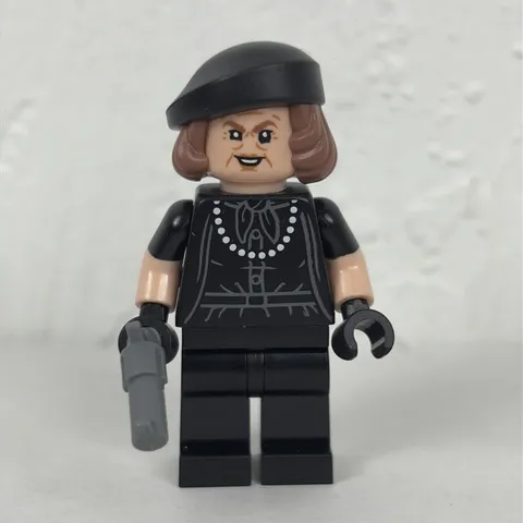 LEGO Minifigure Mama Fratelli 21363 Exclusive from Ideas The Goonies idea260