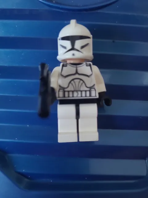 Lego Star Wars Clone Trooper Phase 1 Minifigure 8014 10195 7675 7679