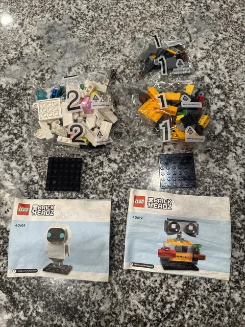 Wall-E And Eve Lego Set Brickheadz 40619 Pre Built Complete W/ Water Dmg Manuals