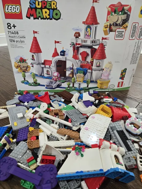 LEGO Super Mario Peach's Castle71408 Used Without Figures 