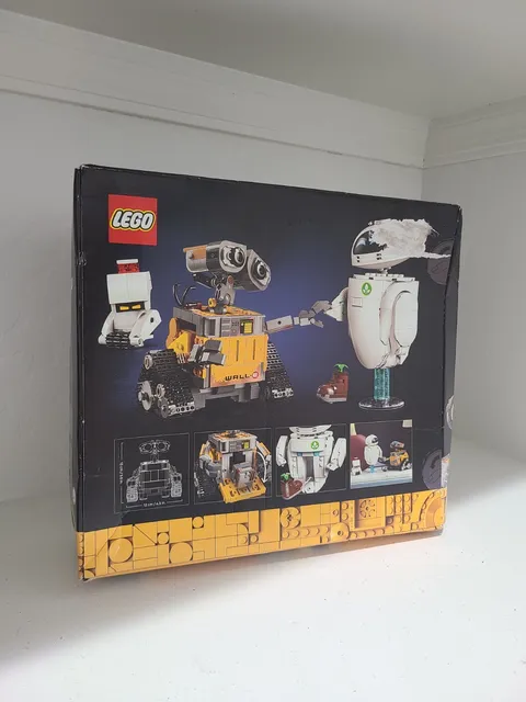LEGO Disney Pixar WALL-E & EVE Building Set 43279 Brand New Read
