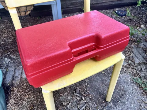 Vintage 1980’s LEGO Red Plastic Carrying Case 11.5 x 7.5 x 4 Very Good Condition