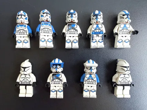 LEGO Star Wars- 9 Minifigure Lot 