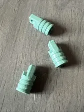 LEGO 30552 Sand Green Hinge Cylinder 1x2 Locking w/1 Finger Axle Hole 3 Pieces
