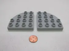 Lego Duplo Light Gray Grey Baseplate Quarter Round Circle 2 Pieces Parts