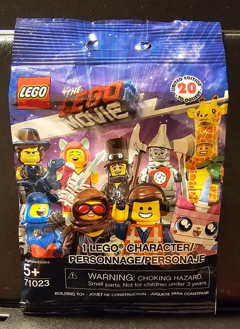 New LEGO Dorothy Gale w/Toto Minifigure 71023 Lego Movie 2 