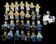Lego Cops And Robbers Minifigure Lot Of 29