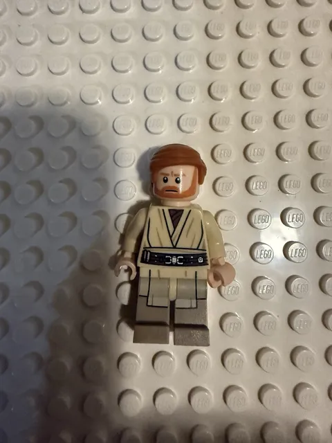 LEGO Star Wars Obi-Wan Kenobi Minifigure w/ Tan Jedi Robe SW0535