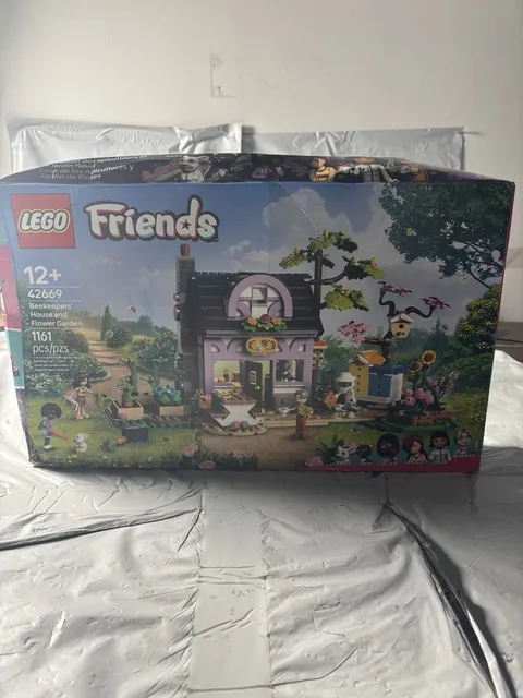 Lego Friends 42669 Beekeepers' House and Flower Garden New Sealed Retired 2025