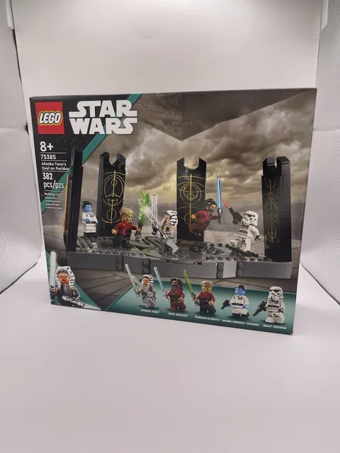 LEGO Star Wars Ahsoka Tano's Duel On Peridea 75385 NISB RARE