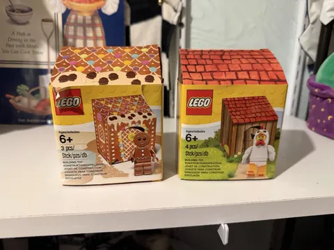 LEGO Seasonal Gingerbread Man and Chicken Suit Guy Sets