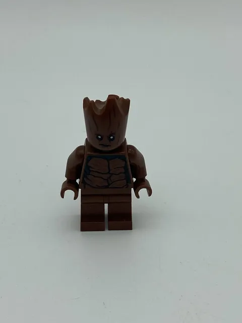 Lego Marvel Teen Groot Minifigure sh501 Avengers #76102