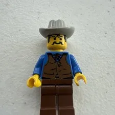 LEGO Western Cowboy Flatnose Curry (ww013) Minifigure - 6765 Gold City Junction