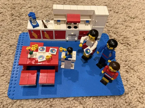 Lego Vintage Homemaker 269 Kitchen Preowned Almost Complete