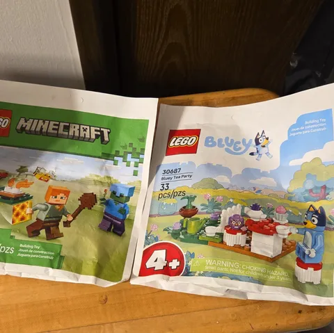LEGO Bluey Bluey Tea Party 30687 Limited Edition And Minecraft Figs
