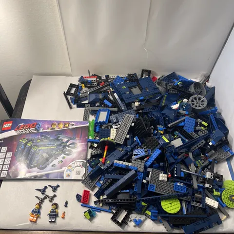 Lego 70839 Lego Movie 2 The Rexcelsior! As-Is w/ Mini-Figs & Manuals