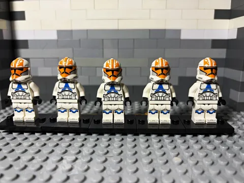 LEGO STAR WARS Clone Trooper 332nd No Holes Lot of 5 w/ Blasters