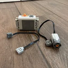 LEGO Power Functions Battery Box w/ Motor & Extension Cable