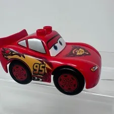 Lego DUPLO Disney Pixar Cars Lightning McQueen Car Figure Red #95 Piston Cup