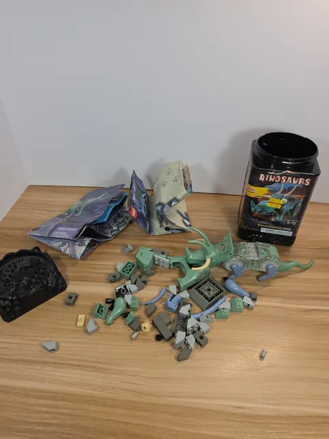 Lego Dino Dinosaurs 6722 Styracosaurus Incomplete Set