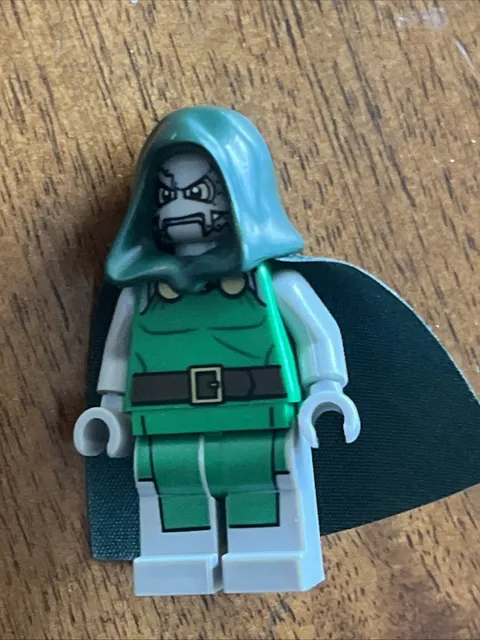 LEGO Dr. Doom Minifigure - from Set 76005 - Authentic NO CRACKS Just Opened