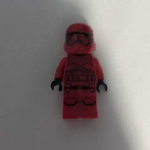 LEGO Star Wars Sith Trooper minifigure w/ helmet (Sith Troopers Battle Pack)