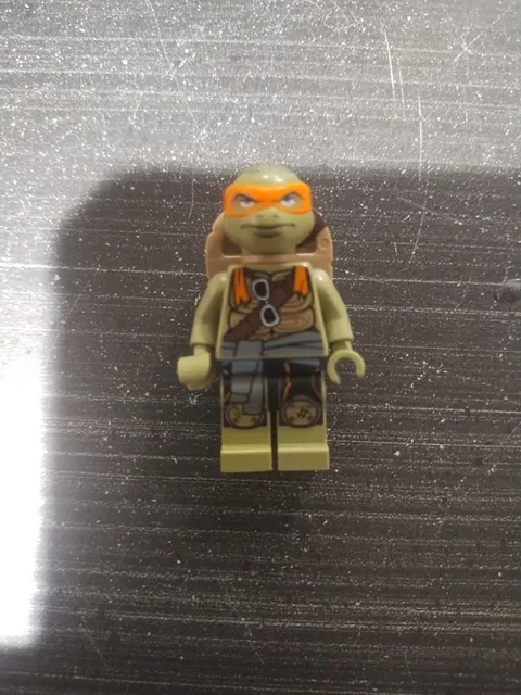 Lego Teenage Mutant Ninja Turtles Michaelangelo TNT040 minifigure