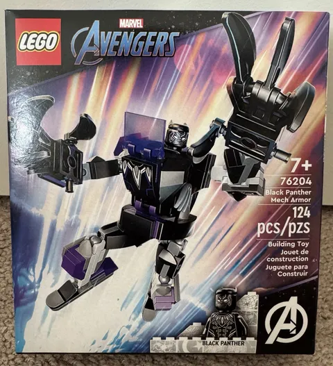 LEGO Marvel Black Panther Mech Armor 76204 124-Piece Limited Edition Set 7+