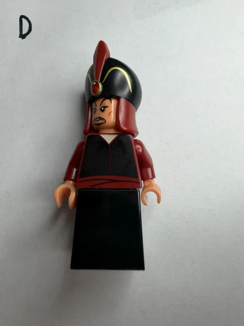 LEGO Jafar Disney Series 2 Minifigure Aladdin CMF 71024