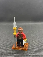 LEGO® Minifig sh0847 - Okoye - Red Top With Spear
