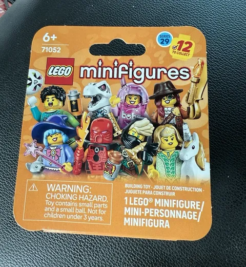 LEGO Minifigures Series 29 Minifigure Mysterious Ronin (71052-11) - SEALED/NEW