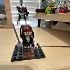 LEGO Pirates of the Caribbean Jack Sparrow Minifigure w/ Sword Accessory