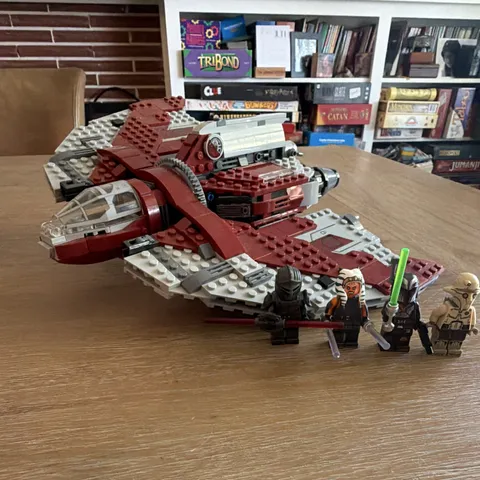 Ashoka’s Jedi Shuttle From The Ashoka Show, 100% Complete Without Instructions.