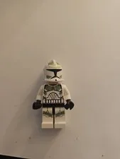 LEGO Star Wars Clone Trooper Minifigure The Clone Wars White Green Armor