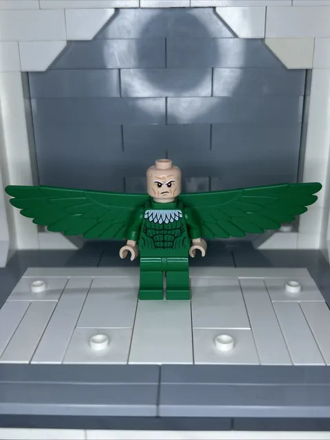 LEGO Vulture with Wings Green Spider-Man Super Heroes Minifigure 76059