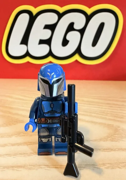 Lego Star Wars Mandalorian Nite Owl Minifigure With Accessory