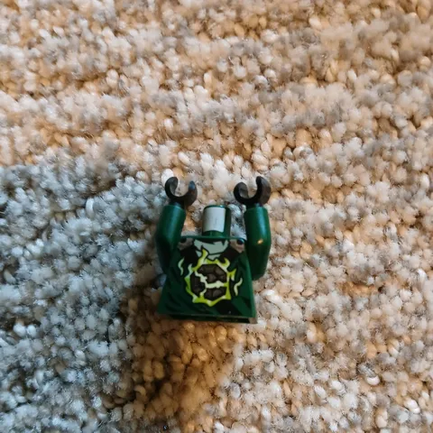 Lego Possession Lloyd Minifigure Torso 70736 70732 Evil Green Ninja