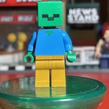 Lego Minecraft Zombie With Pearl Gold Legs From Set 21137.